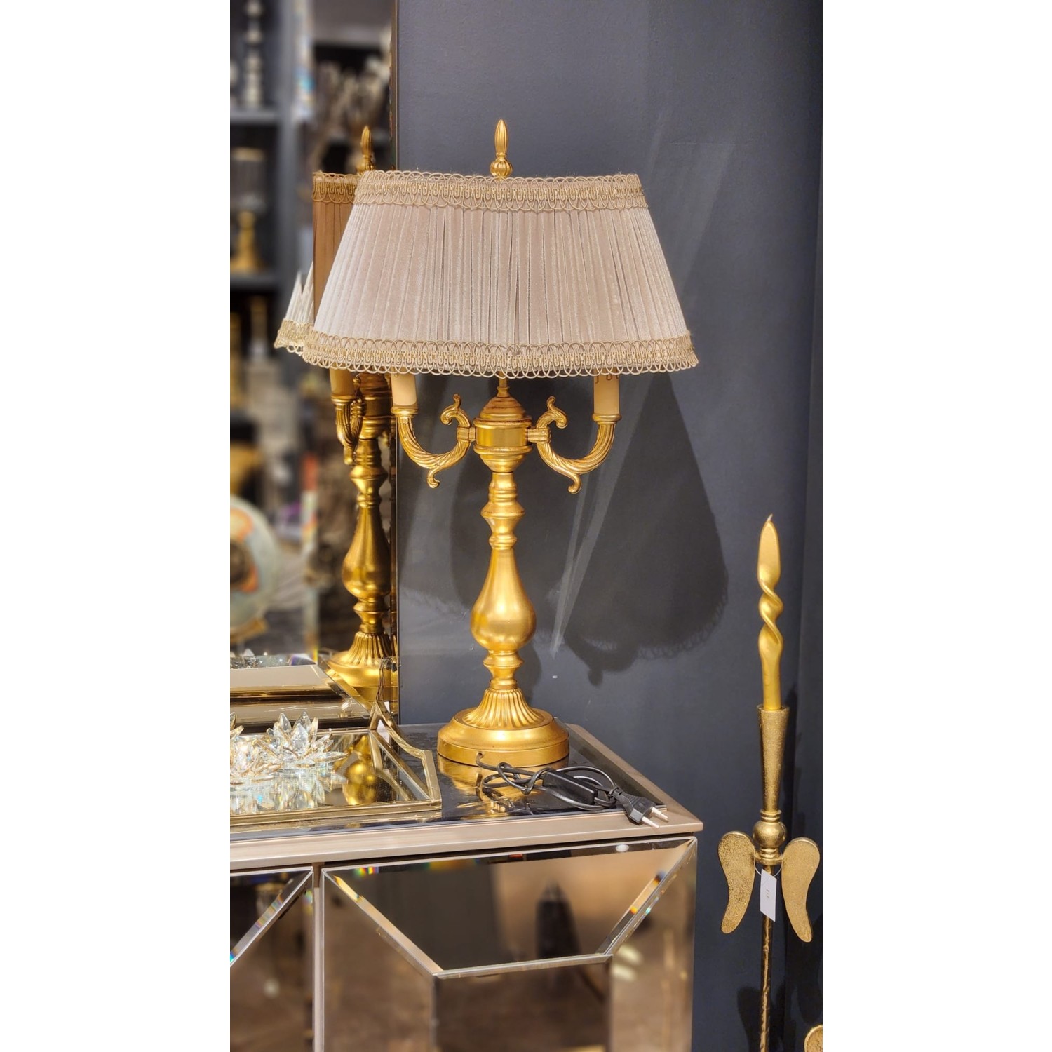 Ottoman Abajur ALTIN Ayak VİZON Başlık 73 x 43 cm