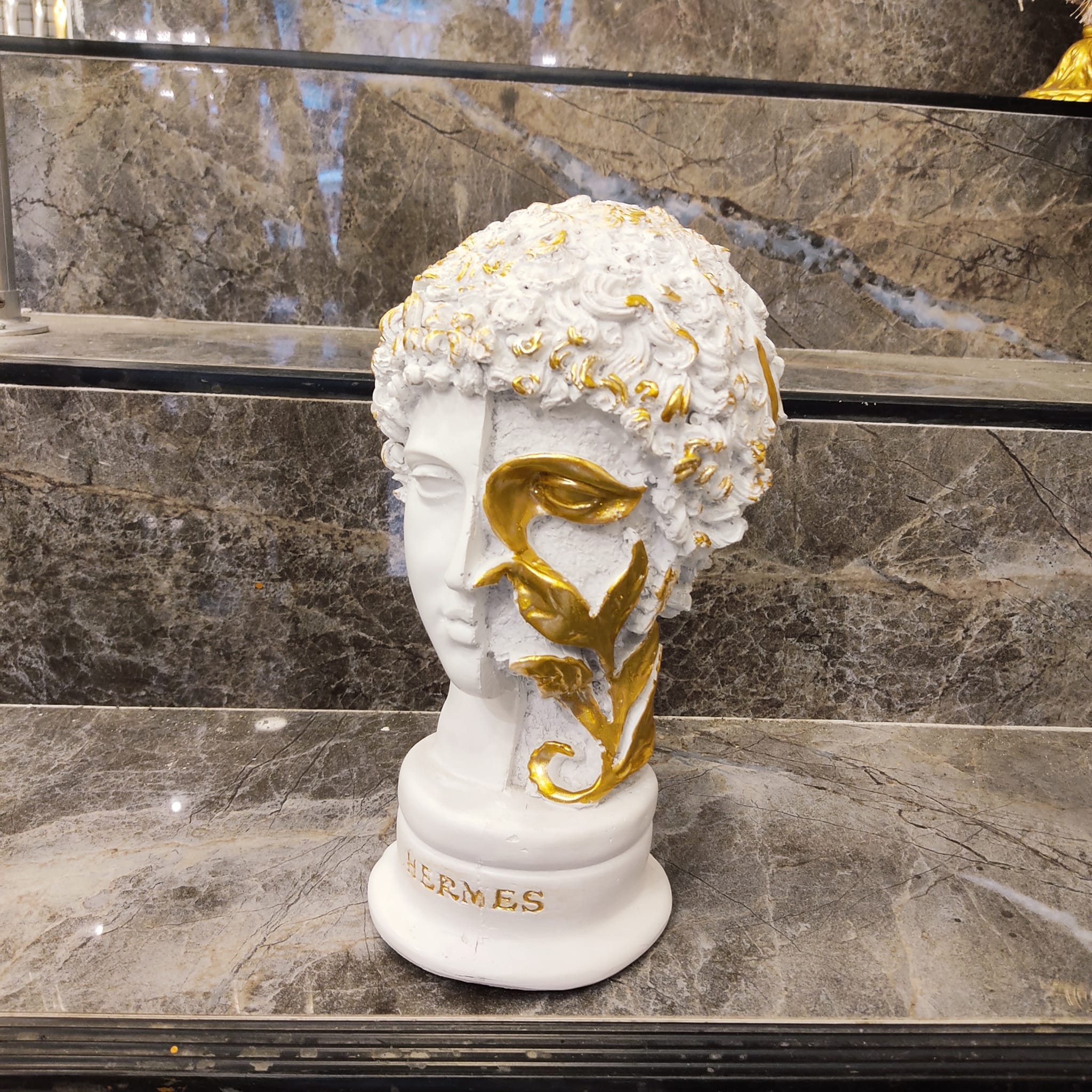 Çiçekli Hermes Büst 14x27 cm.